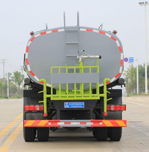 程力威牌CLW5250GSS6KL型灑水車(chē) 程力威牌CLW5250GSS6KL型灑水車(chē)