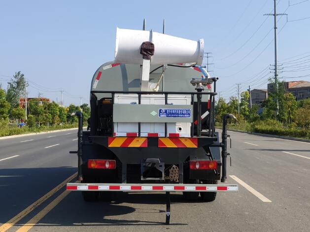 程力威牌CLW5180GPS6WL型綠化噴灑車(chē) 程力威牌CLW5180GPS6WL型綠化噴灑車(chē)