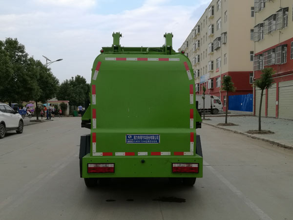 程力威牌CLW5081TCAH6型餐廚垃圾車 程力威牌CLW5081TCAH6型餐廚垃圾車
