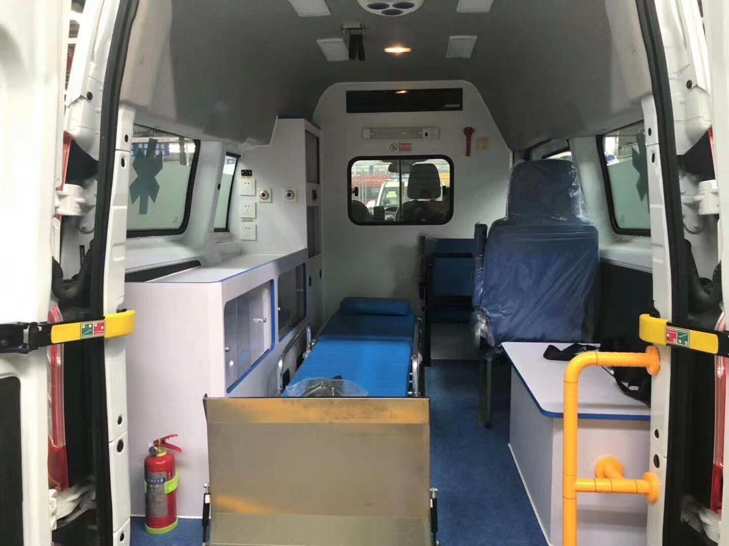 程力牌CL5042XJHYS6型救護車 程力牌CL5042XJHYS6型救護車